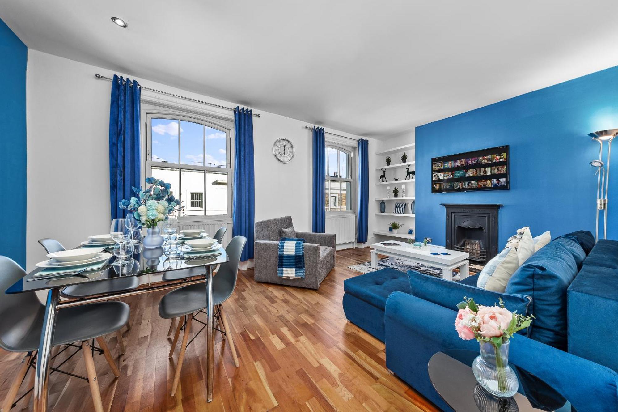 Balcony Blue Theme 1 Bedroom Central London Luxury Flat Near Hyde Park! Accommodates Up To 6! Double Sofa Bed And Next To Station! Kültér fotó