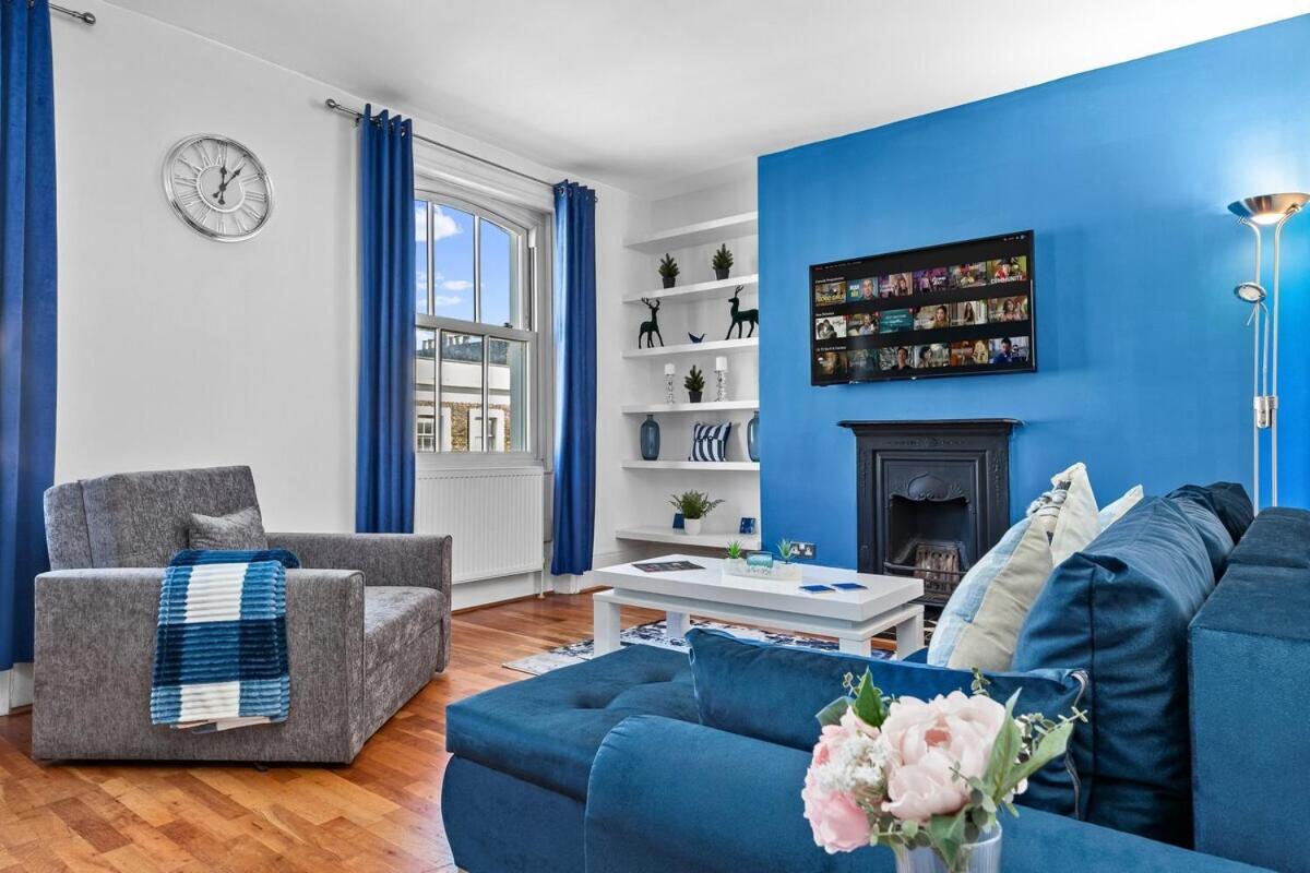 Balcony Blue Theme 1 Bedroom Central London Luxury Flat Near Hyde Park! Accommodates Up To 6! Double Sofa Bed And Next To Station! Kültér fotó